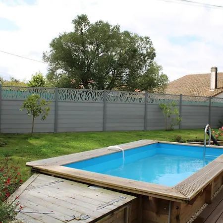 Maison Proche Plages, Au Calme, Piscine Et Parking