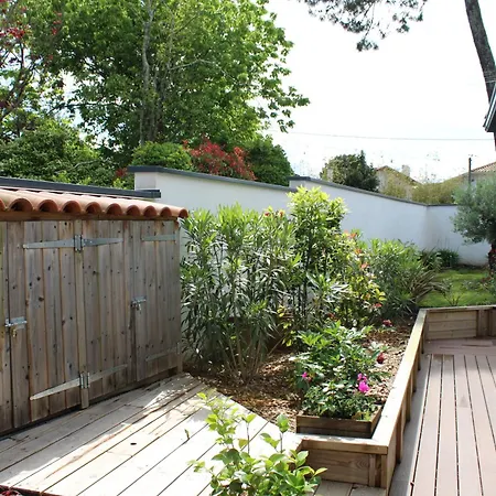 Maison Proche Plages, Au Calme, Piscine Et Parking Hébergement de vacances
