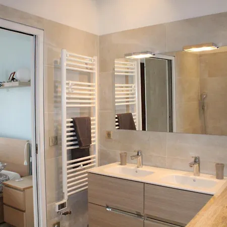 Maison Proche Plages, Au Calme, Piscine Et Parking * Anglet