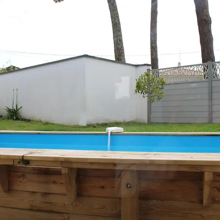 Maison Proche Plages, Au Calme, Piscine Et Parking